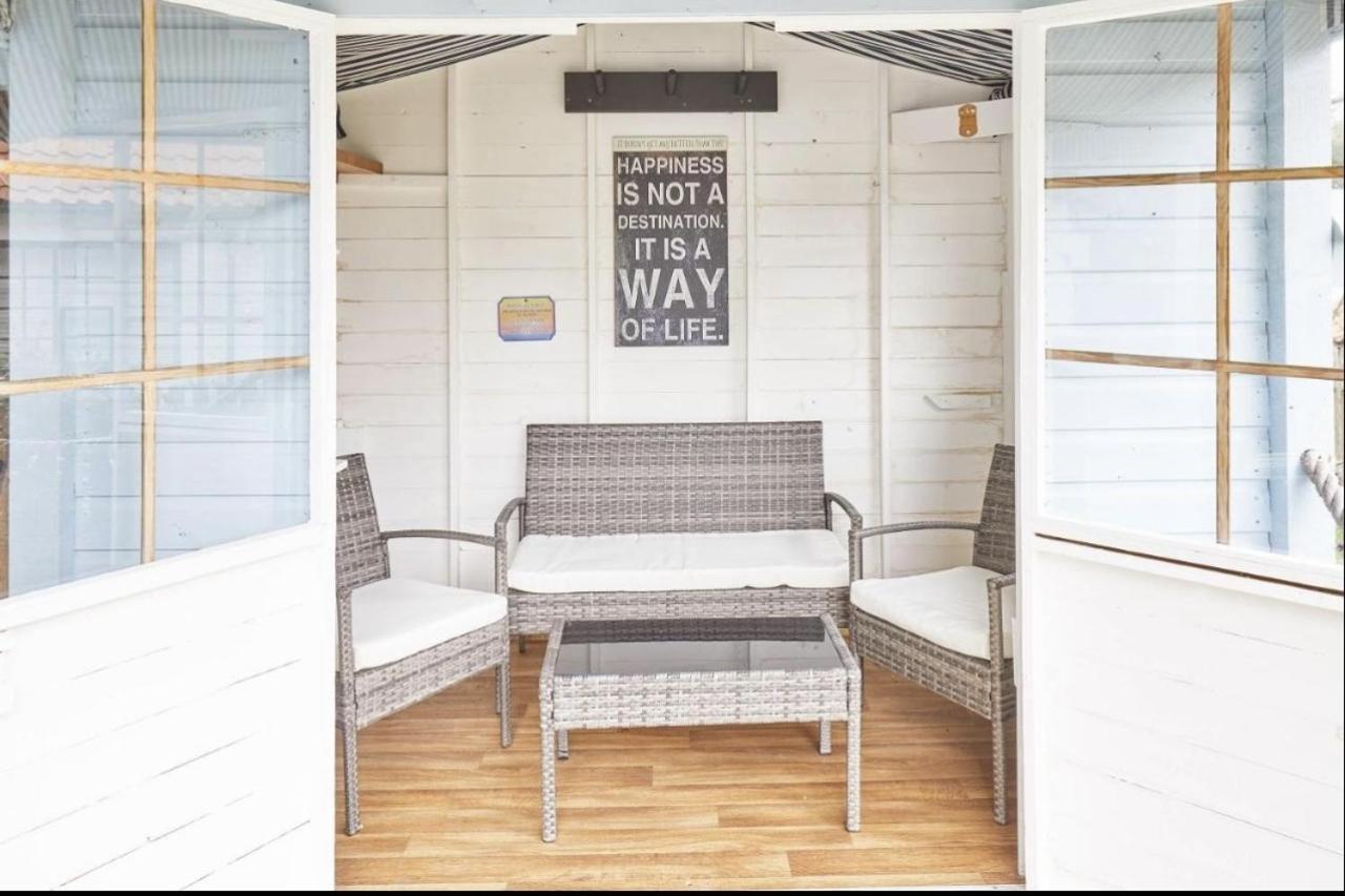 Whitby Boutique - Mast Cottage Экстерьер фото