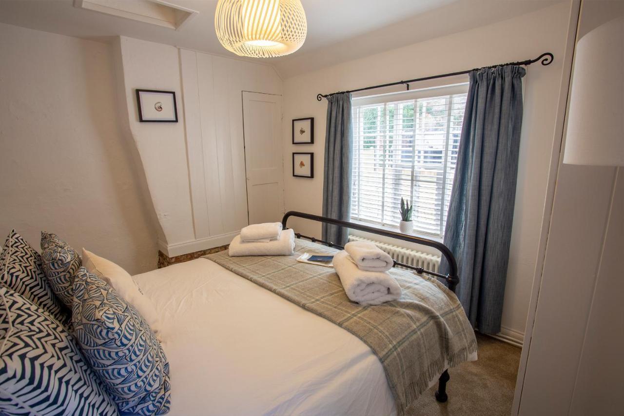 Whitby Boutique - Mast Cottage Экстерьер фото