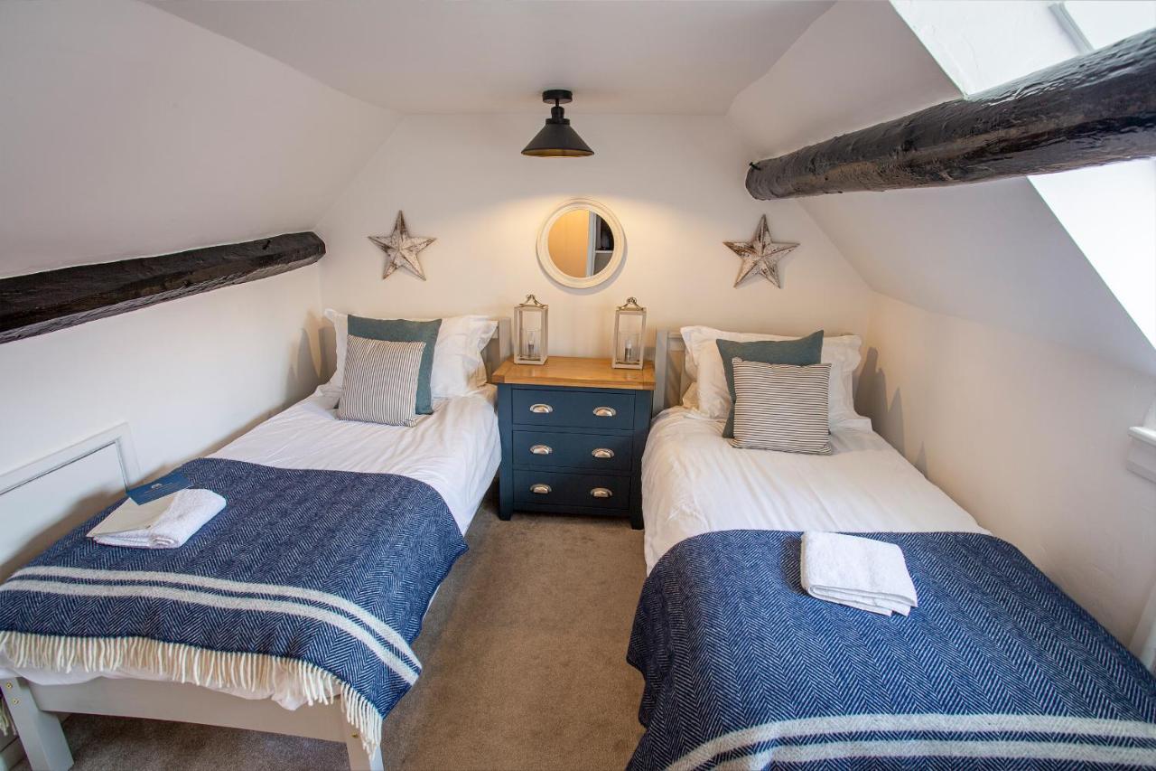 Whitby Boutique - Mast Cottage Экстерьер фото