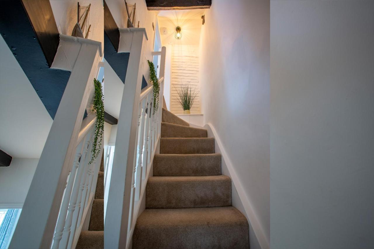 Whitby Boutique - Mast Cottage Экстерьер фото
