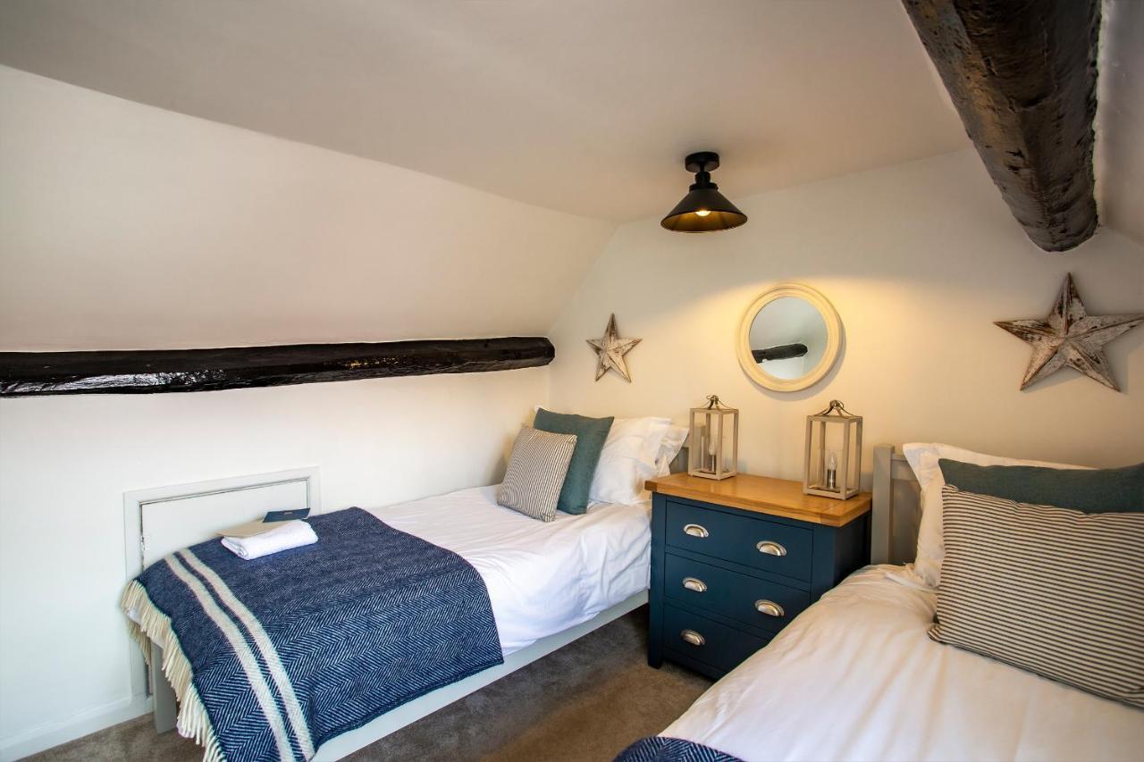 Whitby Boutique - Mast Cottage Экстерьер фото