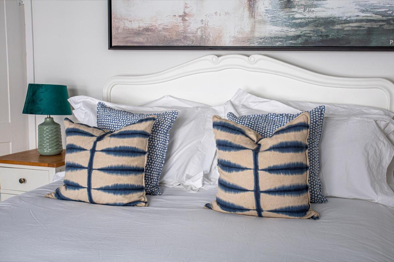 Whitby Boutique - Mast Cottage Экстерьер фото