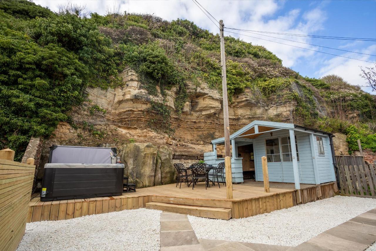 Whitby Boutique - Mast Cottage Экстерьер фото